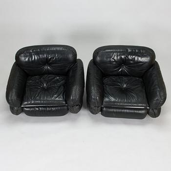 Kurt Hvitsjö, A pair of 1970's 'Hannibal' armchairs for Isku.