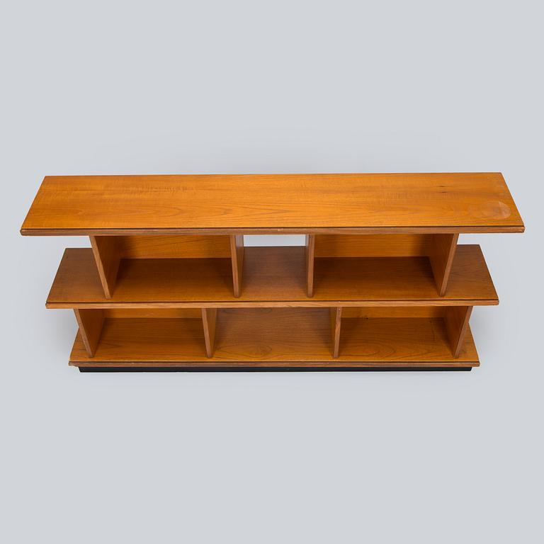 Ilmari Tapiovaara, kirjahylly, "Pala" valmistaja Asko 1900-luvun puoliväli.