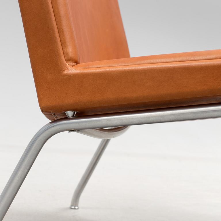 HANS J. WEGNER, "Lufthavnsstol model AP 40", AP-stolen.