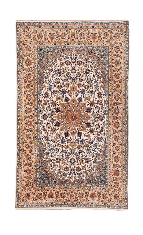 A rug, Old Esfahan, part silk, ca 242,5 x 149 cm.