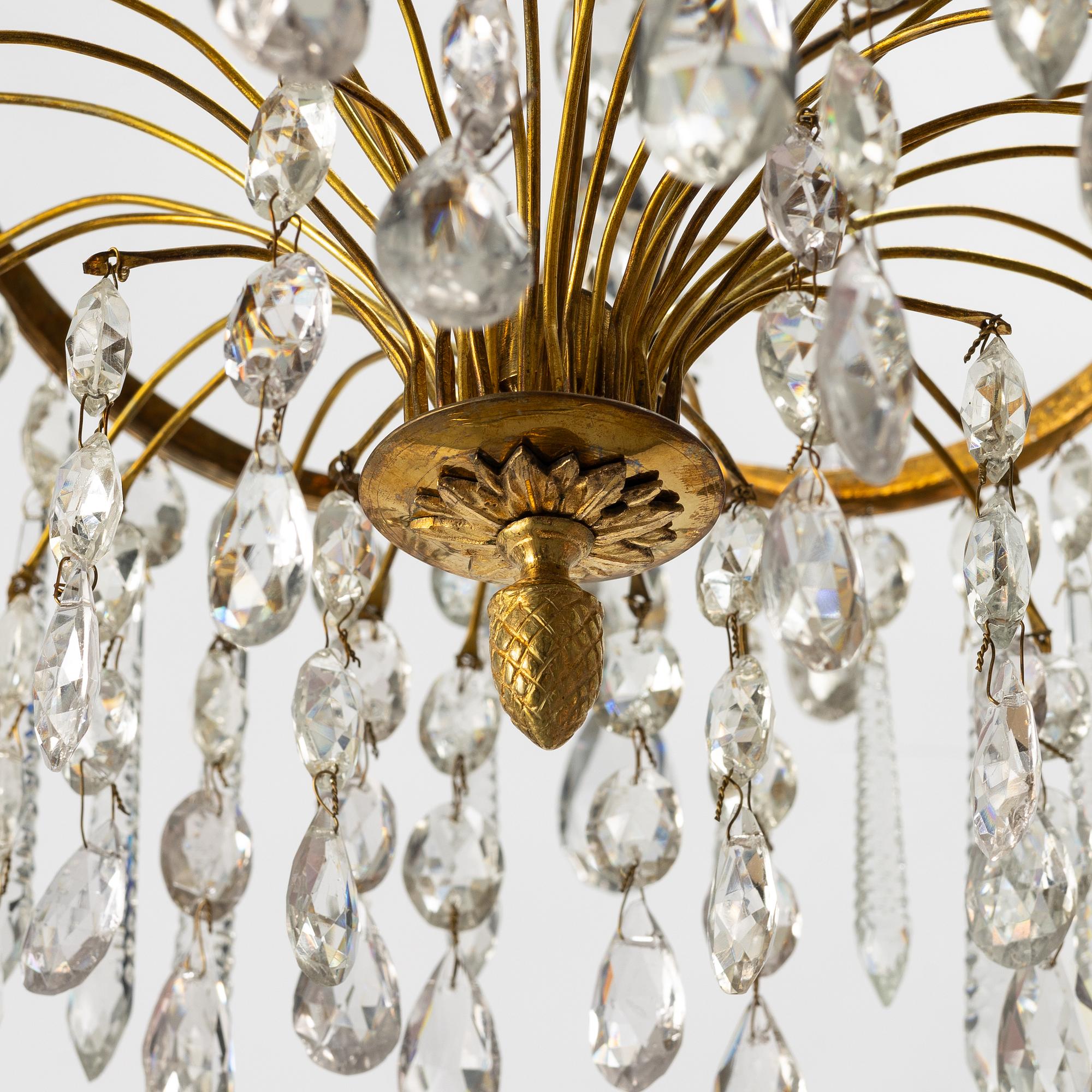 Ljuskrona, för fyra ljus, Stockholmsarbete, 1700-talets slut, Sengustaviansk.