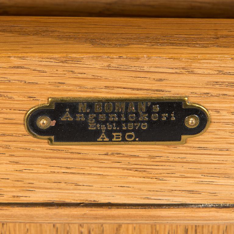 Nikolai Boman, serving cabinet/buffet, commissioned work, early 20th century.