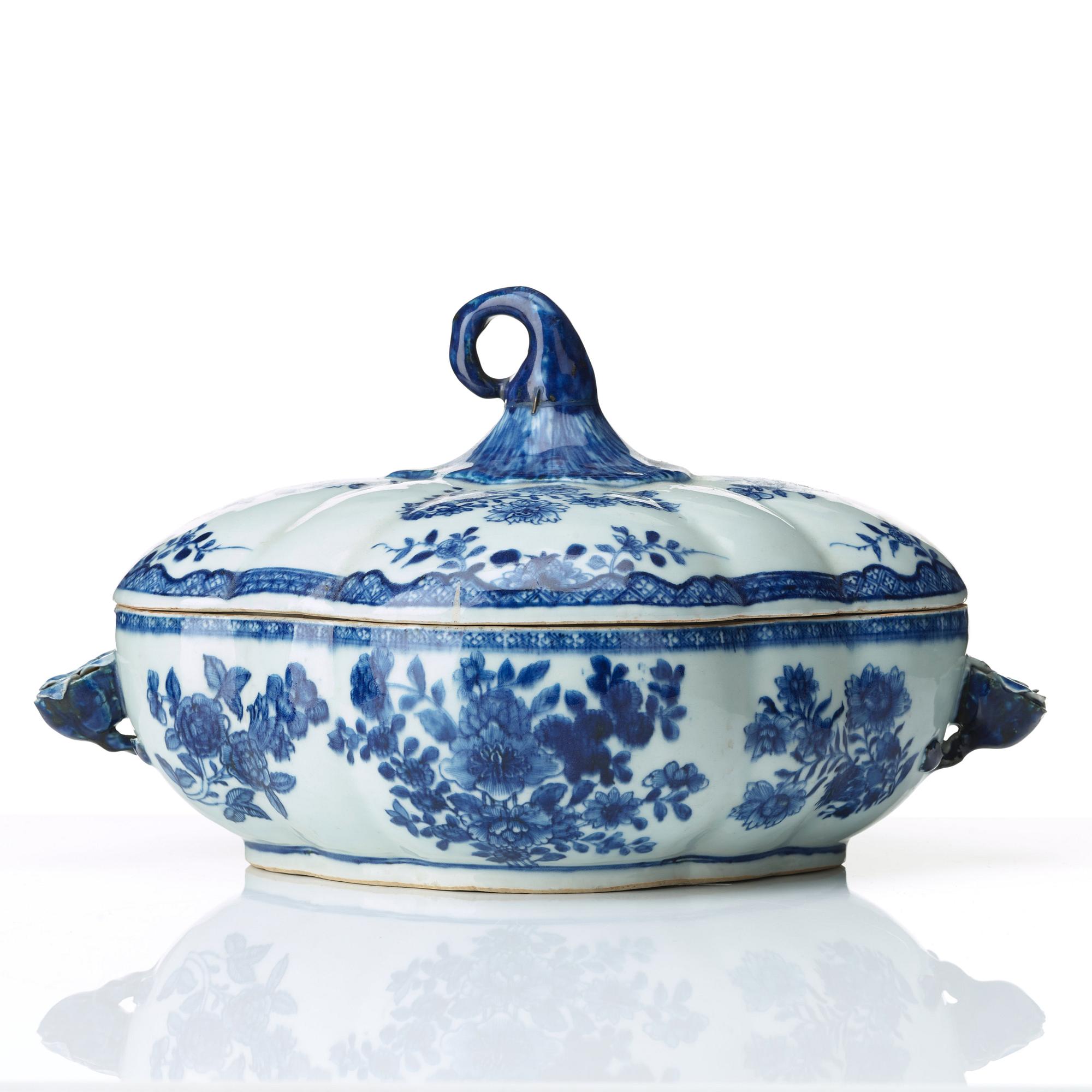 TERRIN med LOCK, kompaniporslin. Qingdynastin, Qianlong (1736-95).