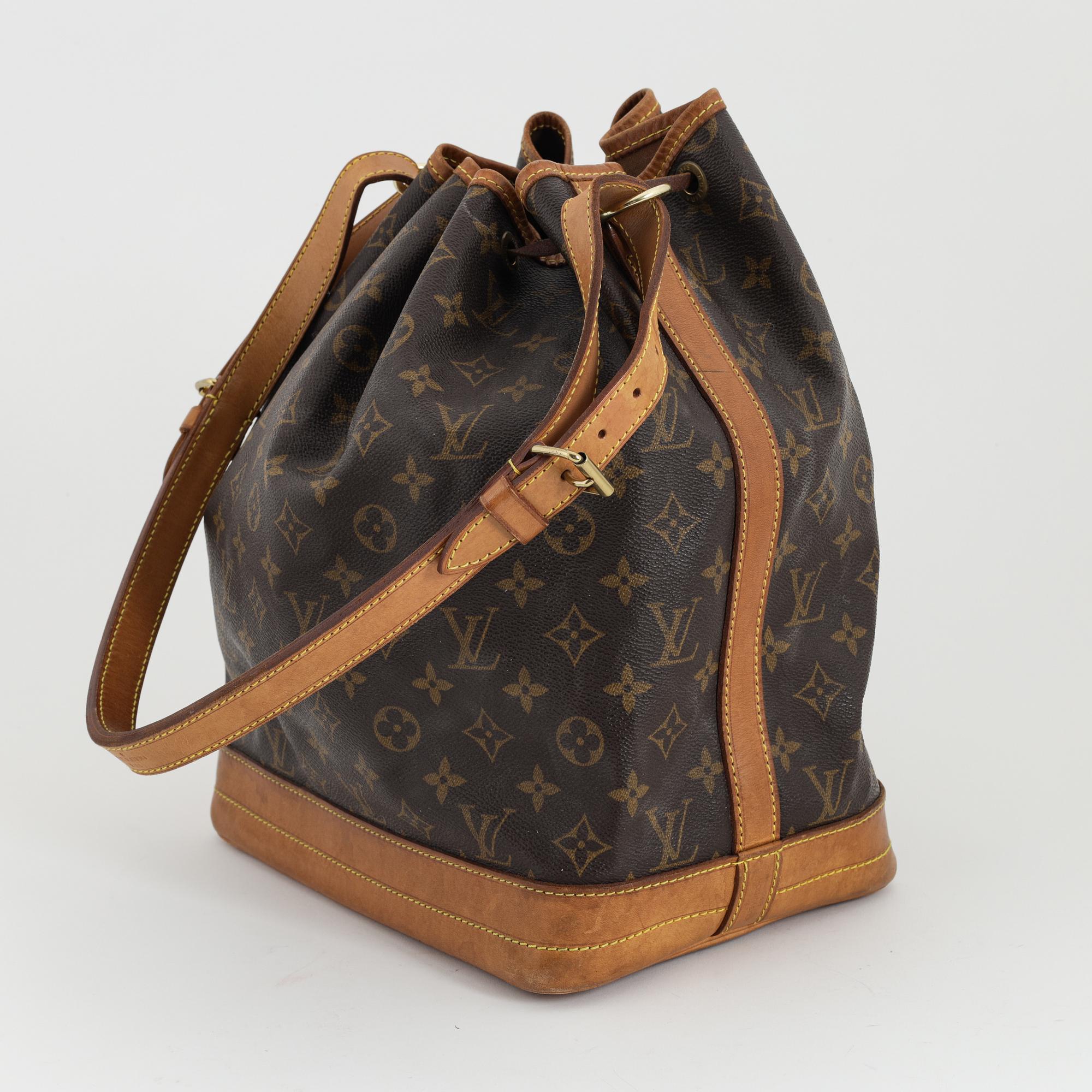 Louis Vuitton, a monogram canvas 'Noé' handbag, 1999.
