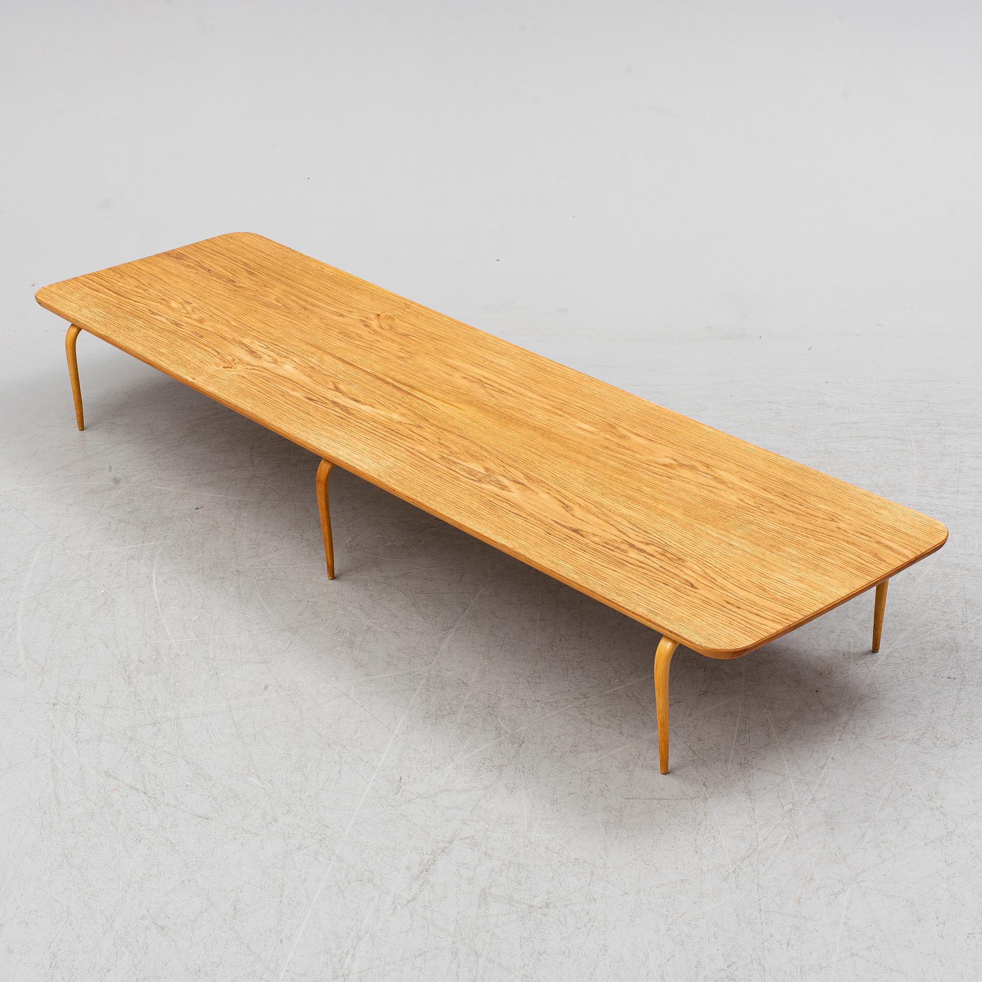 A 'Annika' bench / coffee table by Bruno Mathsson, Firma Karl Mathsson, Värnamo, Sweden 1968.