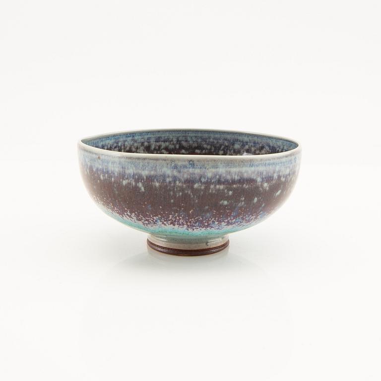 Berndt Friberg, bowl signed and with Gustavsbergs studiohand stoneware.