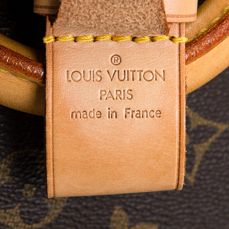 Louis Vuitton, A Monogram canvas 'Keepall 55 bandoulière' Bag.