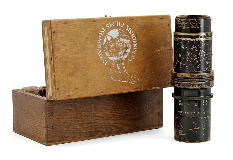 CAMERA LENS. Krauss, Paris. No 159206. Tessar Zeiss 1: 3,5 F 21 cm.