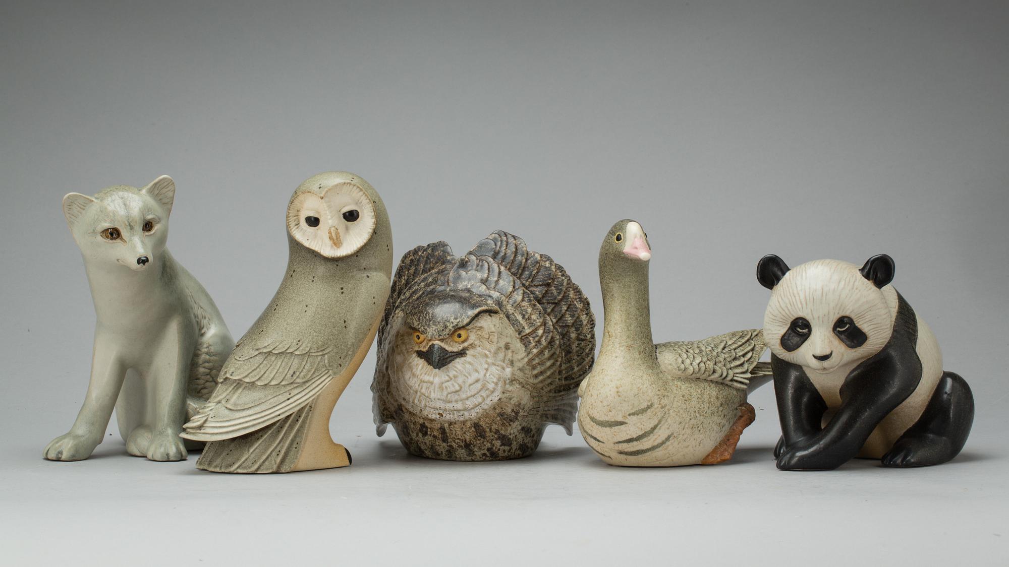 FIGURINER, 5 st, stengods, Carl Hoff, för WWF, Gustavsberg.