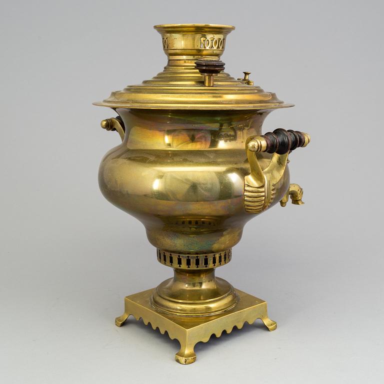 A brass samovar, Russia, ca 1900.