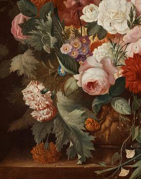Jan van Os Tillskriven, Blomsterstilleben med gul fjäril och slända.