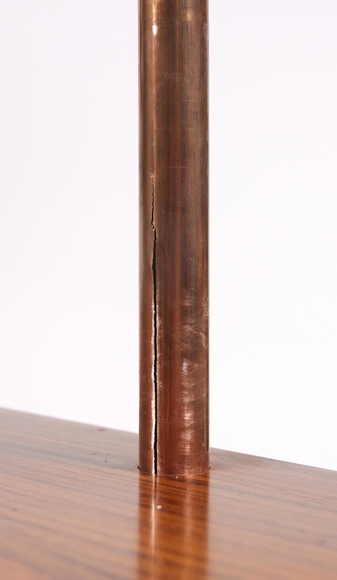 BOKHYLLA, Treman, 1900-talets tredje kvartal, brickmärkt.