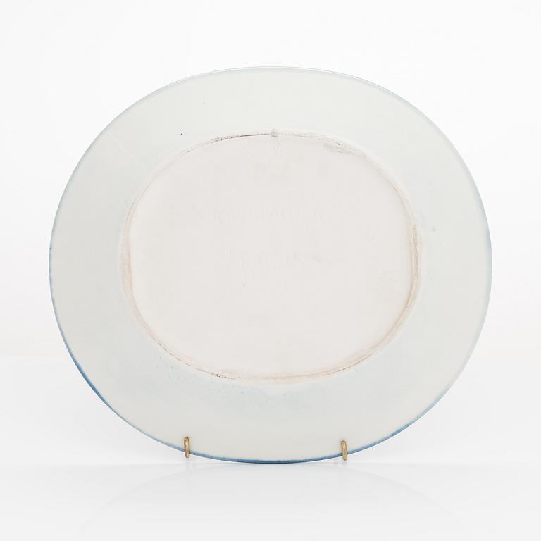 Birger Kaipiainen, a decorative plate signed Kaipiainen Arabia.