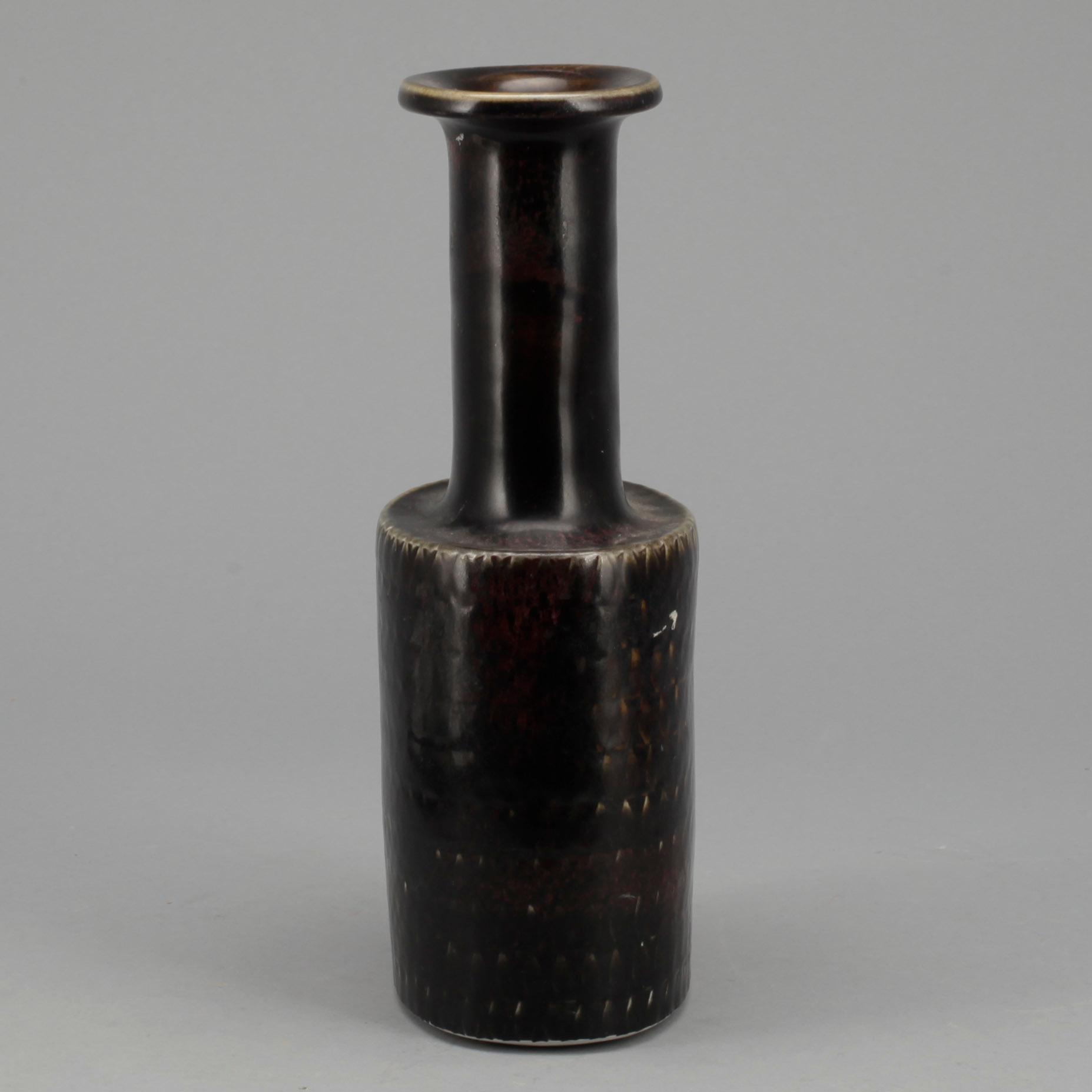 VAS, stengods, Stig Lindberg, Gustavsberg studio.