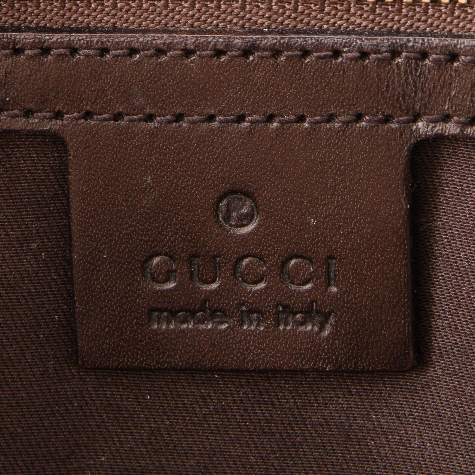 GUCCI, AXELVÄSKA.
