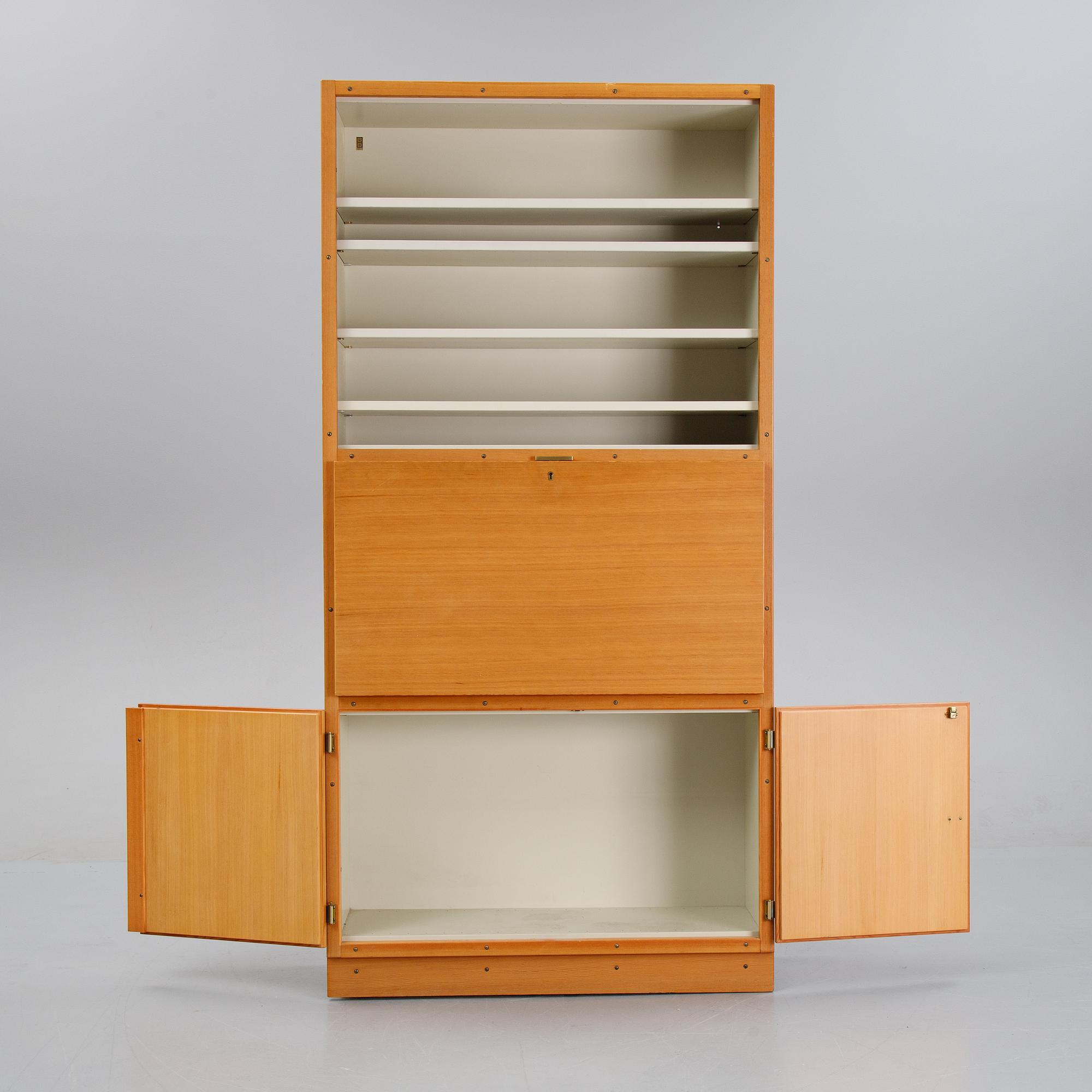 A book case by Børge Mogensen och Grethe Meyer, "Boligens Byggeskabe".