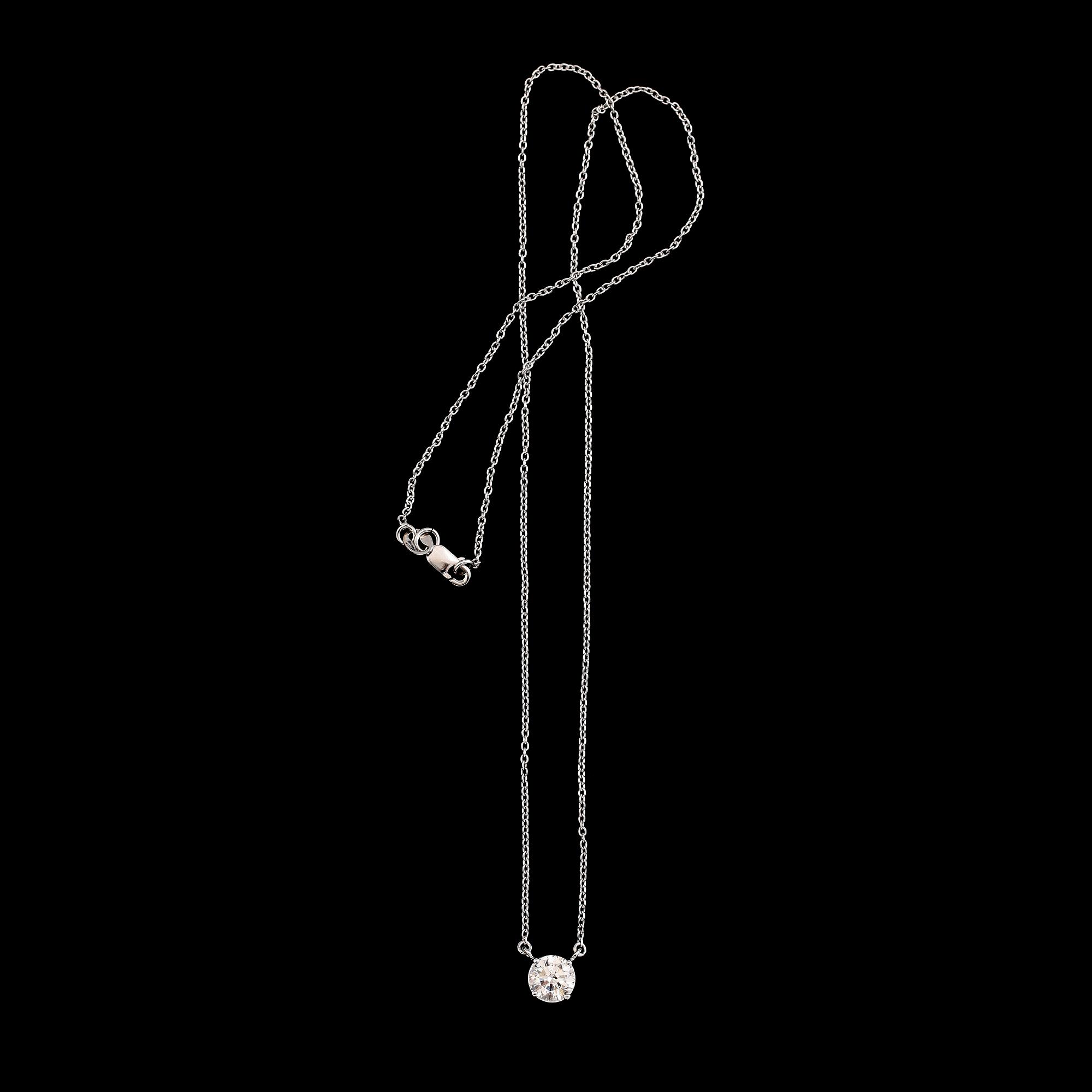 COLLIER, 18K vitguld, briljantslipad diamant ca 1.06 ct.