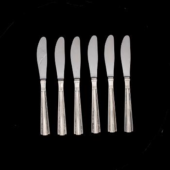 BESTICKUPPSÄTTNING, 41 delar, "Margit", silver, Hopeatehdas, Helsingfors 1955-1962. Silvervikt 732 g.