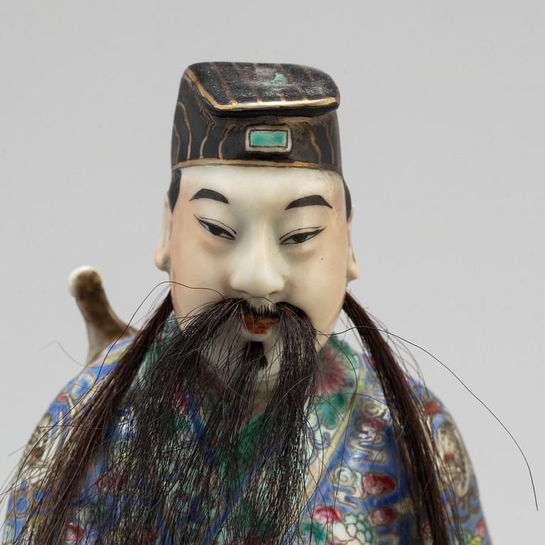FIGURIN, porslin. Kina, modern tillverkning.