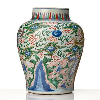 A matched pair of Transitional Wucai jars, 17th Century.