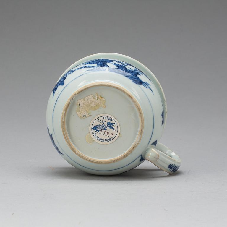 NATTPOTTA, porslin, Kina, Qianlong 1750-tal.