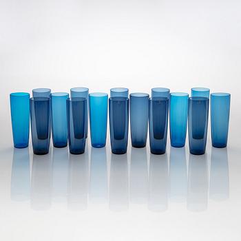 Tapio Wirkkala, dricksglas/saftglas, 16 st, modell 2204, Iittala. I produktion. 1956-1969.