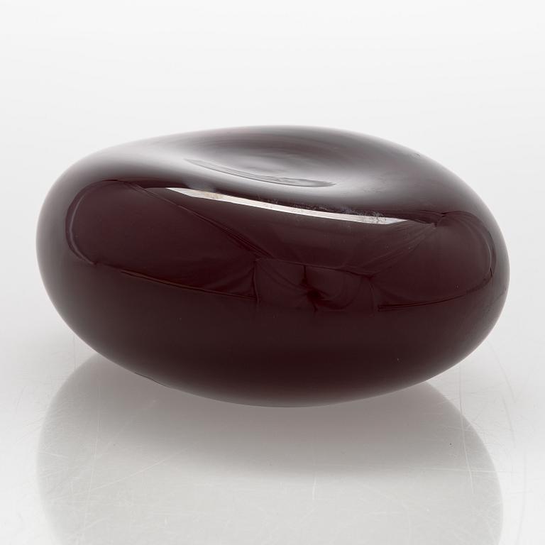 Harri Koskinen, veistos, lasia, signeerattu ja numeroitu, Harri Koskinen, Iittala 2009, 14/100.