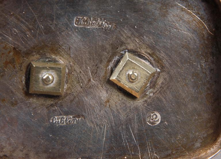 PARTI 7delar. Silver och NS.