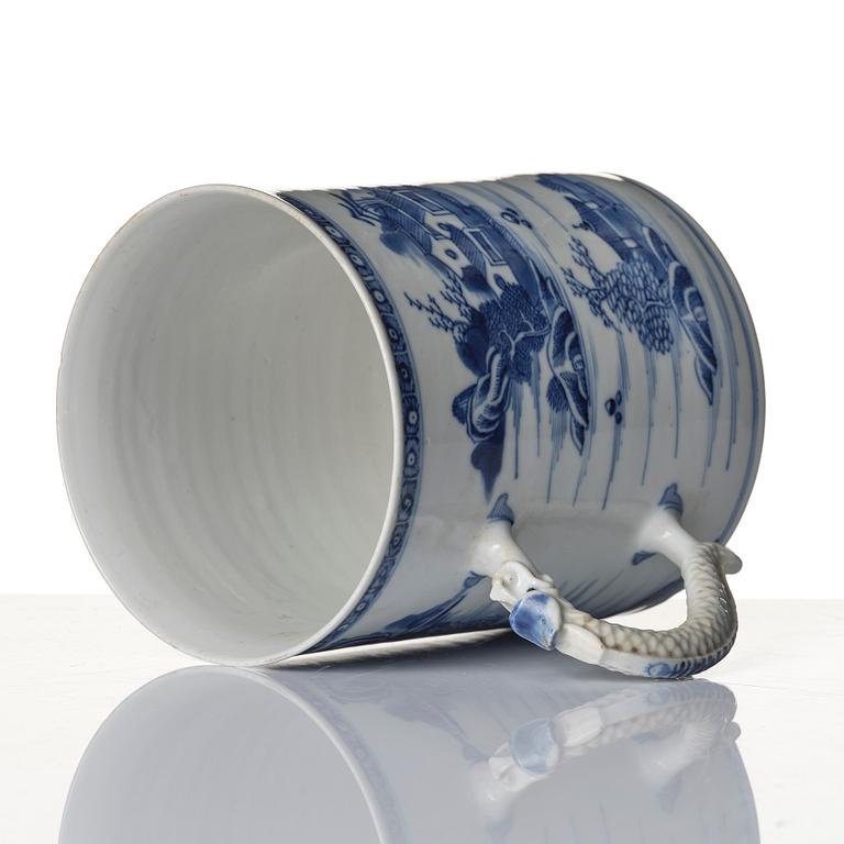 Stop, porslin. Qingdynastin, Qianlong (1736-95).