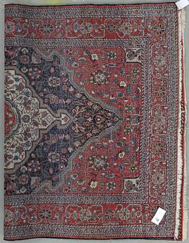 MATTA, semiantik, Djovsan. Ca 210 x 137 cm.