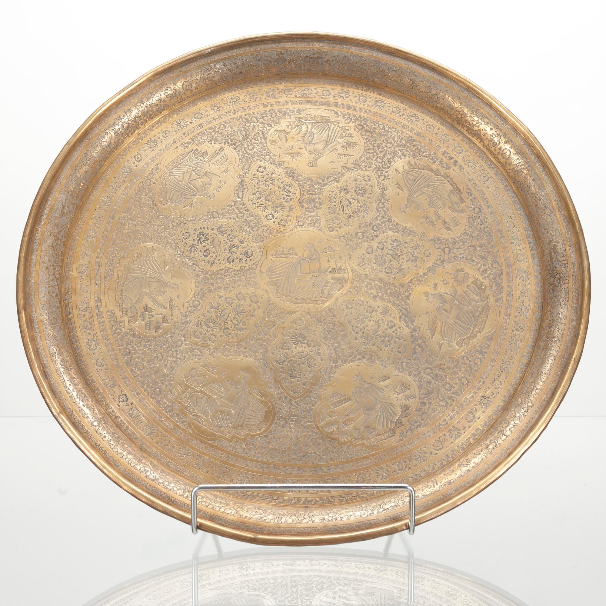 BRICKA, mässing, Qajar-dynastin, 1800-talets slut/1900-talets början.
