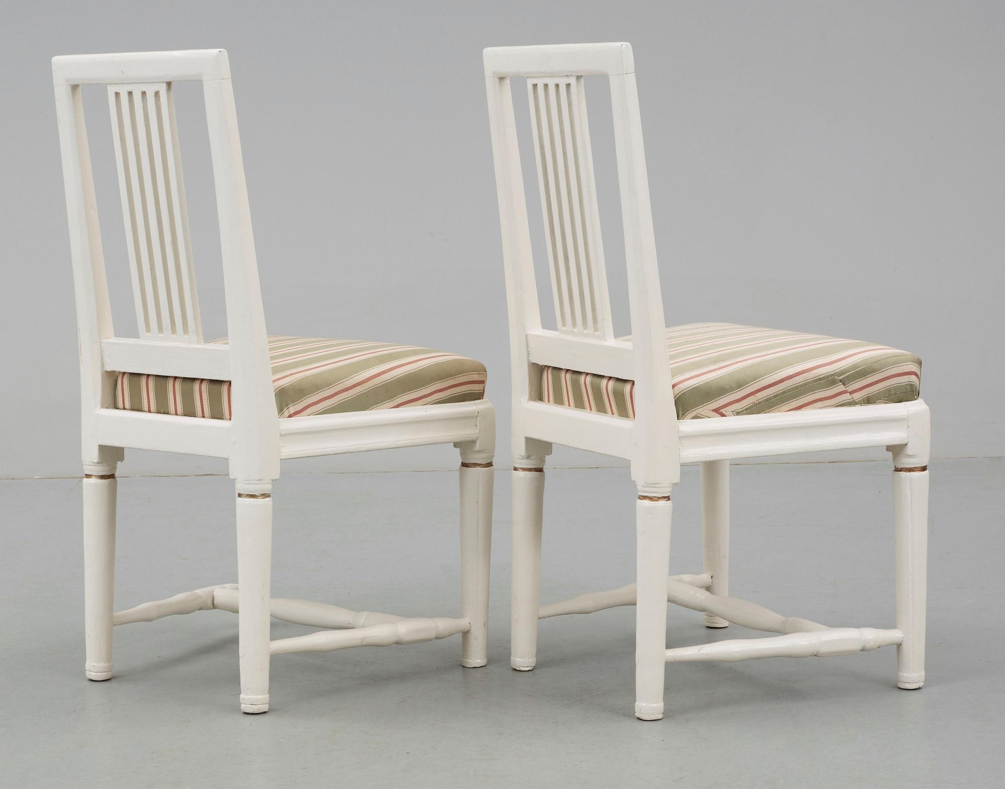 STOLAR, ett par, gustavianska provinsarbeten, 1800-talets andra hälft.