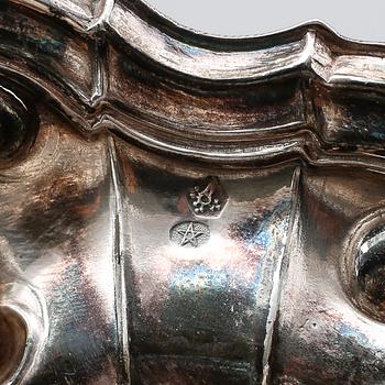 SKÅL PÅ FOT, silver, renässansstil, Spanien, 1900-tal. Vikt ca 103 gram.