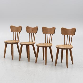 A set of sports cabin model chairs, around the mid-20th century.