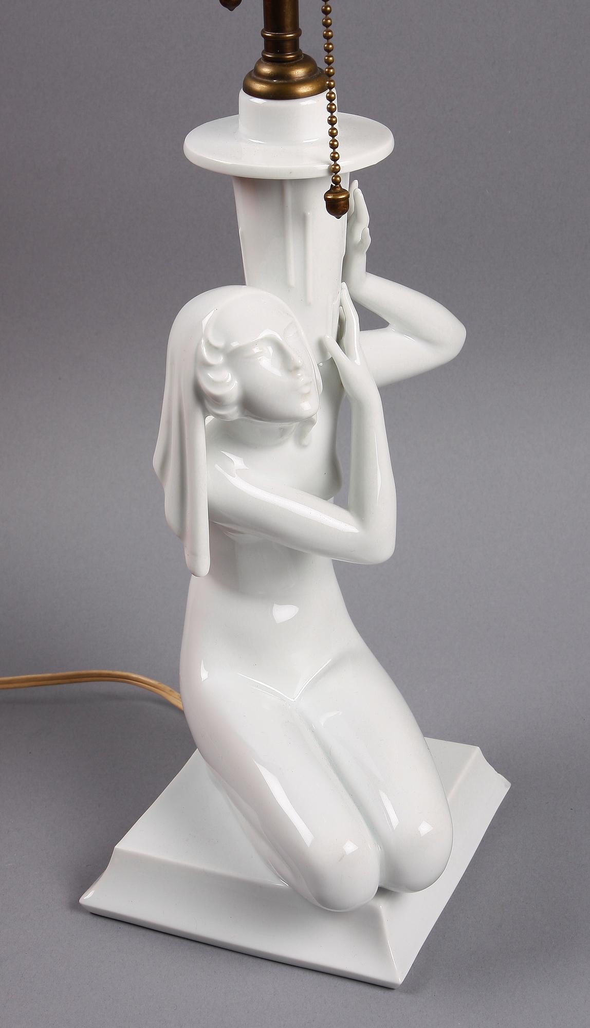 BORDSLAMPA, porslin, Rosenthal. 1930/40-tal.