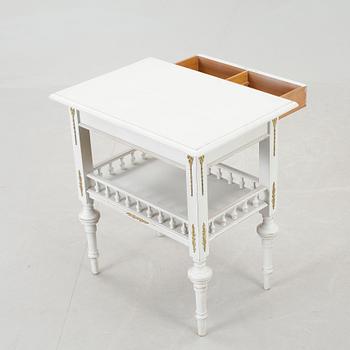 BORD, gustaviansk stil, omkring 1900-talets mitt.