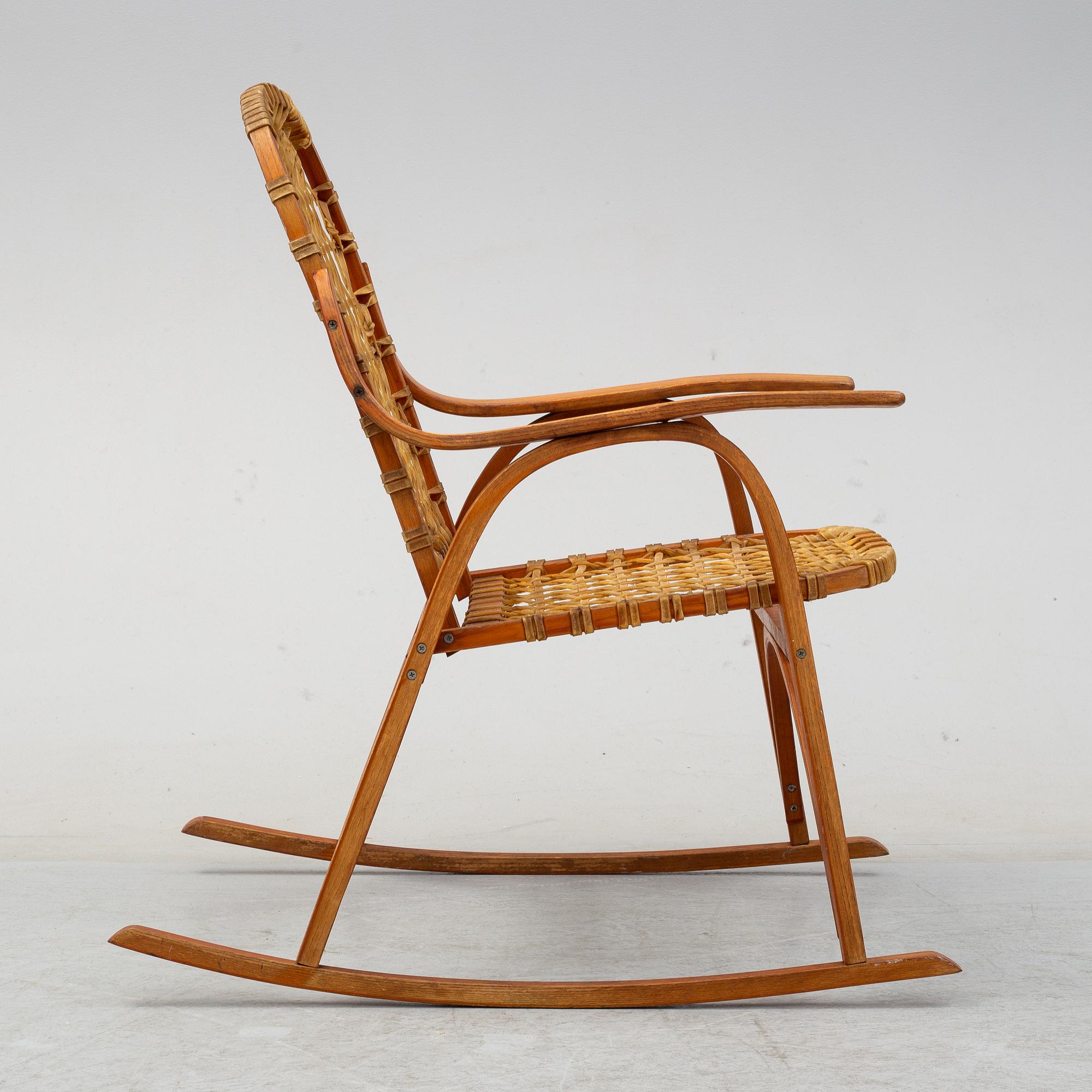 A 1950-/60´s rocking chair by SnoCraft, Norway Maine.