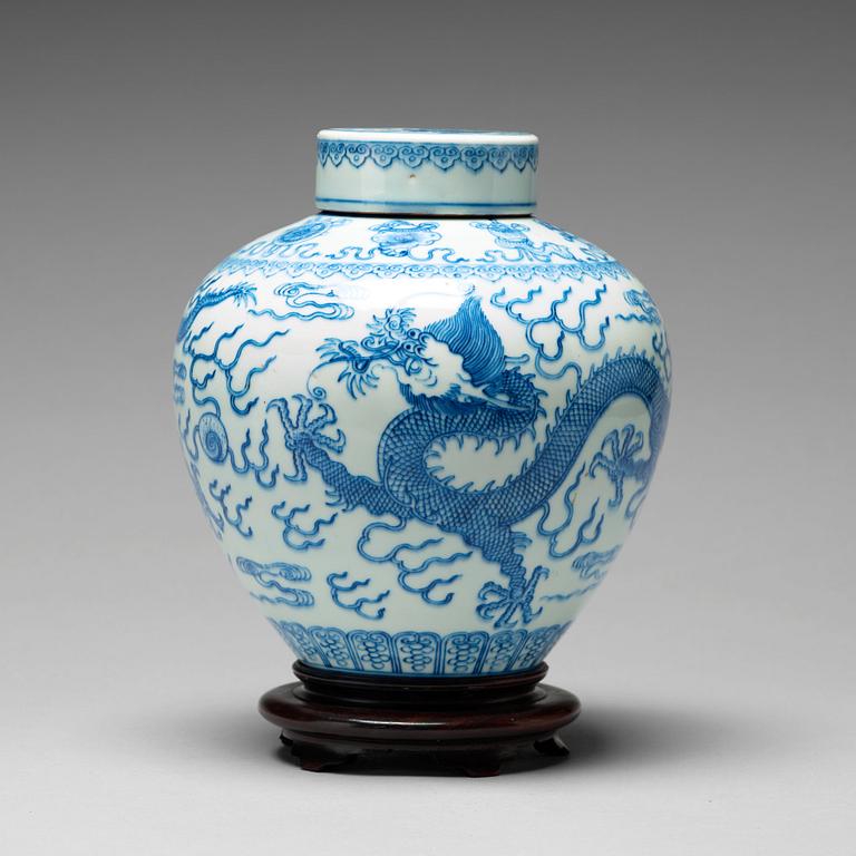 A Chinese blue and white five-clawed dragon jar with cover, Republic period, 20th Century.