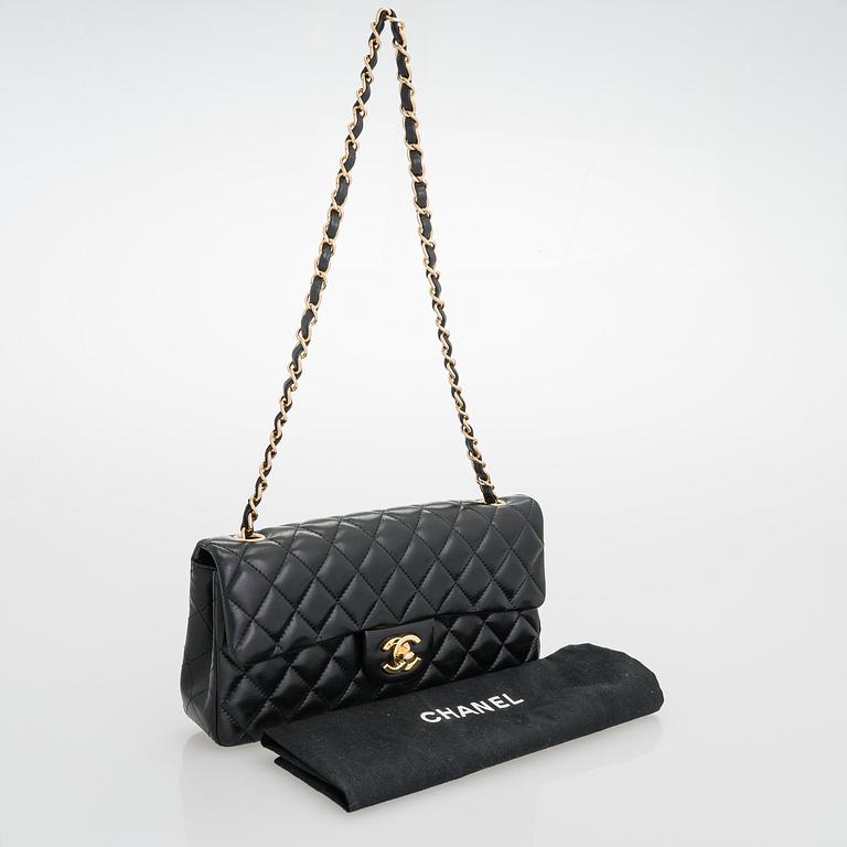 CHANEL, A 'Flap Bag'.