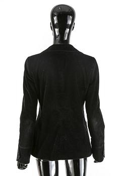 KAVAJ, Armani.