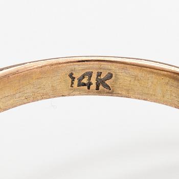 Ring, 9K guld, odlade pärlor, rubiner och safirer.