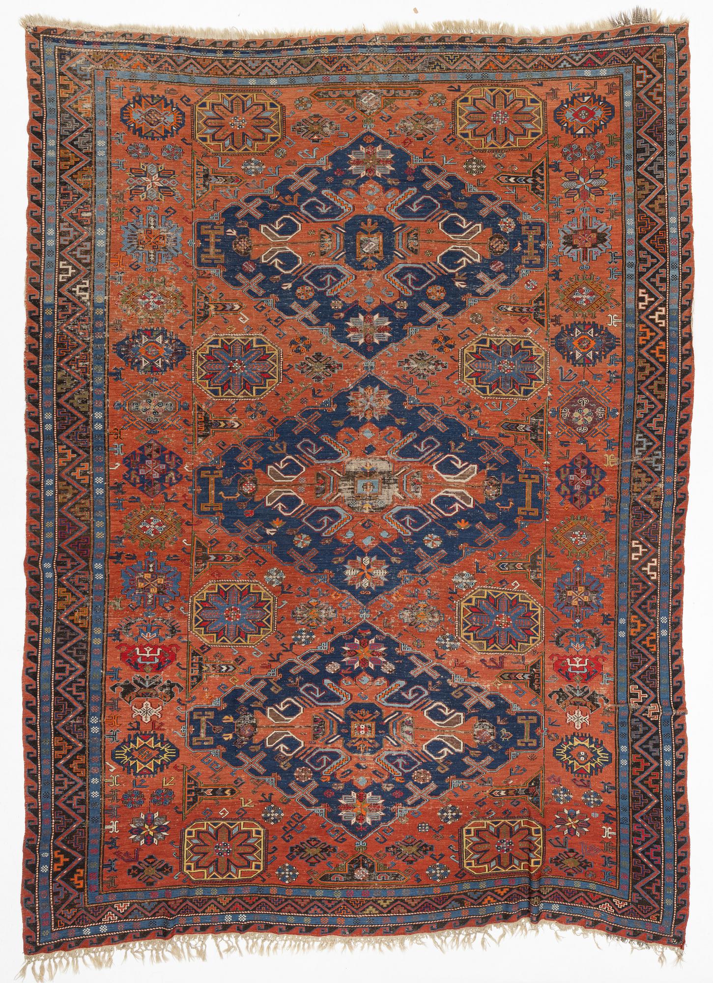 Matta, antik Soumak, Östra kaukasus, ca 372 x 275 cm,