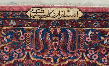 SEMI-ANTIQUE SILK KASHAN. 327 x 233,5 cm.