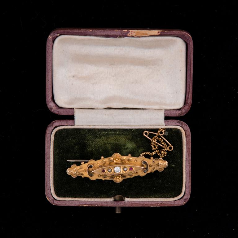 A BROOCH.