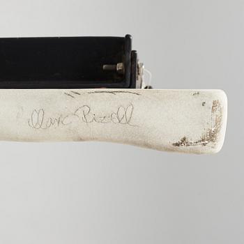 Marc Rizell, marmorskulptur på järnstativ, signerad.