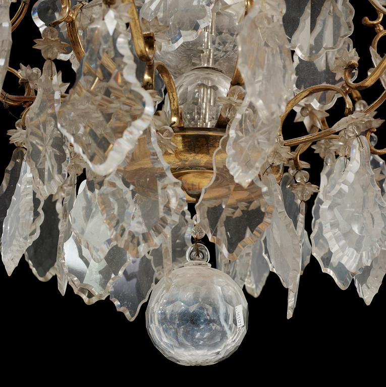 LJUSKRONA, rokokostil, 1900-talets första hälft. Höjd ca 101 cm.
