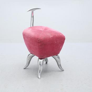 PALL, möjligen Philippe Starck, omkring år 2000.