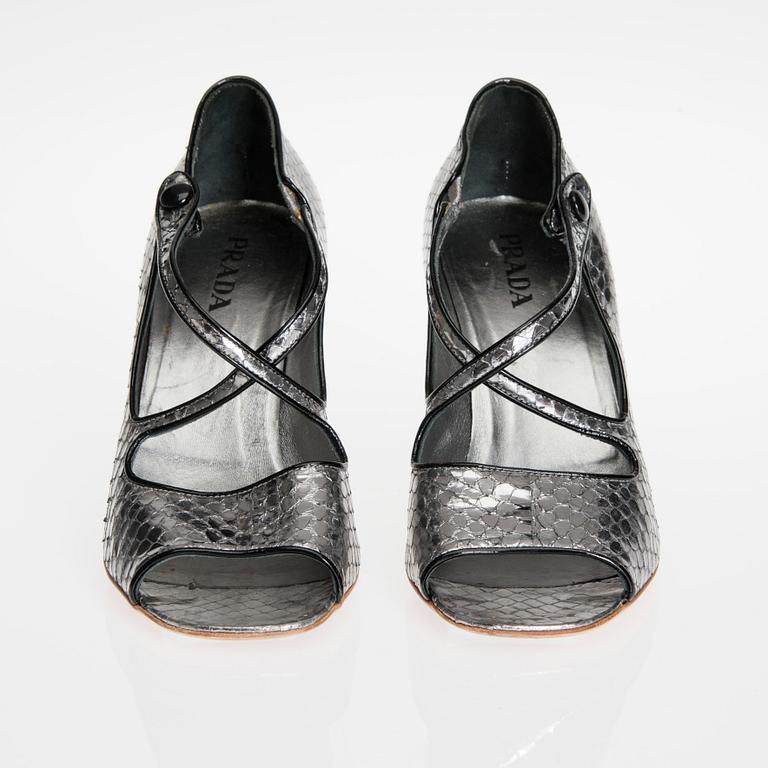 KENGÄT, Prada.