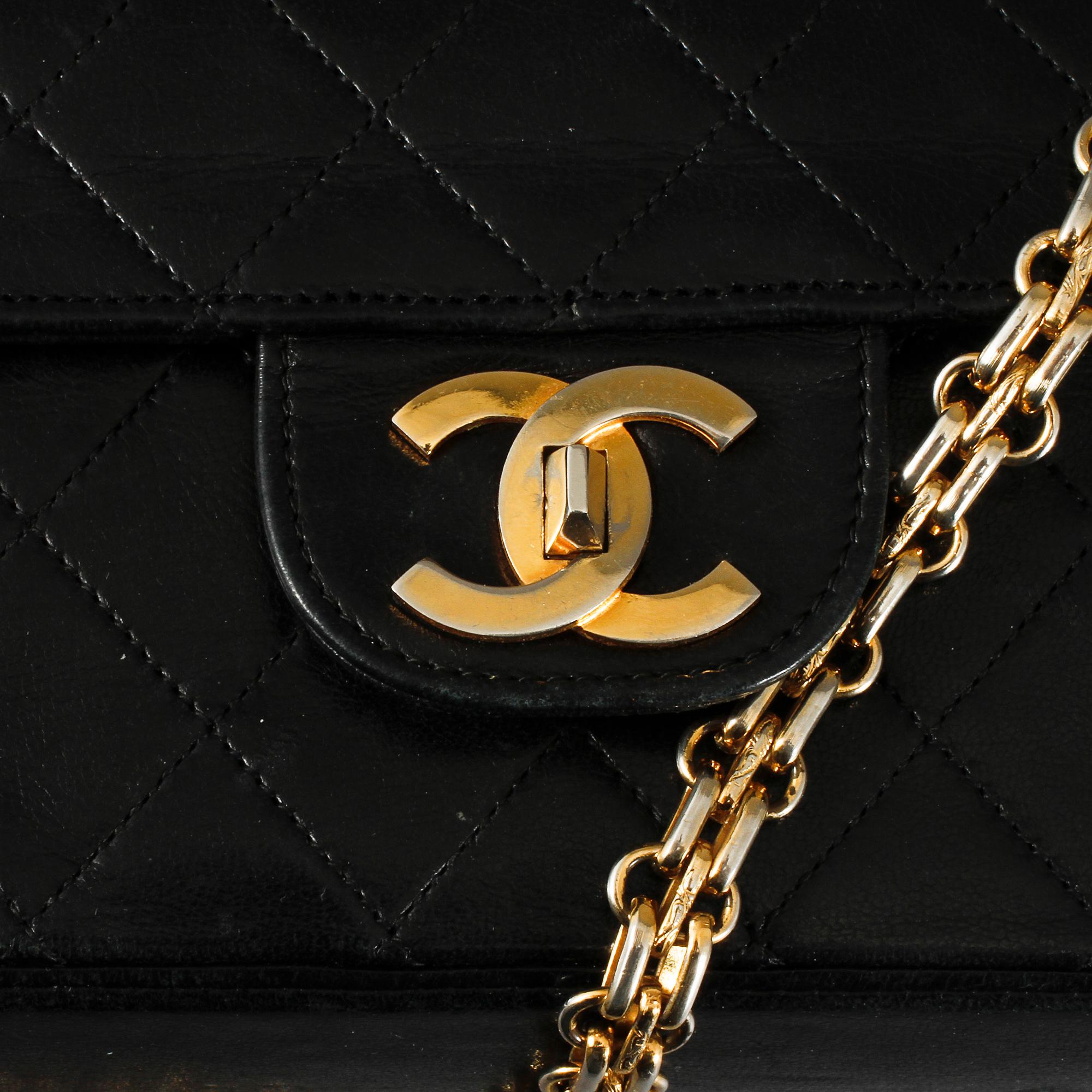 HANDVÄSKA, "Double Flap-bag", Chanel.
