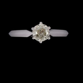 RING, 18k vitguld med briljantslipad diamant, ca 1.02 ct. Vikt 4 g.